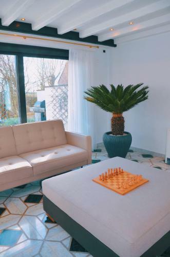 Villa C�leste Met Jacuzzi Nabij Kust De Haan