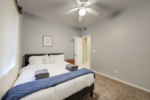 Spacious & Updated House Pool