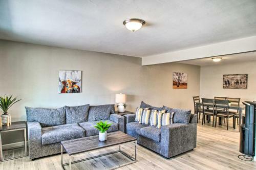 Stylish And Central Mesa Home With Private Pool!
