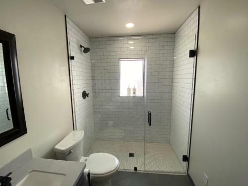 Amazing Mesa Home With Basement! Sleeps 18!