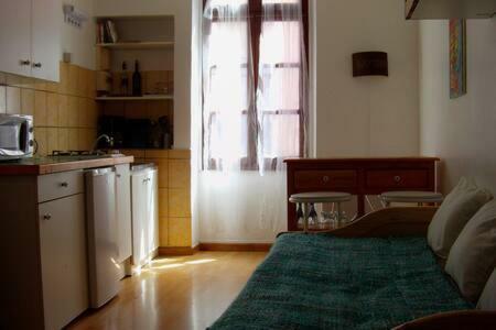 Apartamento Studio De 20 M2 Avec Vue Sur Rue Pi�tonne