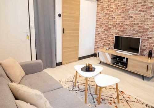 Apartamento ? Appart Balcon Confort Et Charmant ? Hyper Centre Agen - Netflix