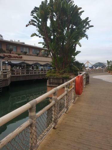 Ocean Village Apartment