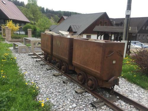 Apartm�n "u N�s Doma" V Chat? Alfa ?ern� D?l