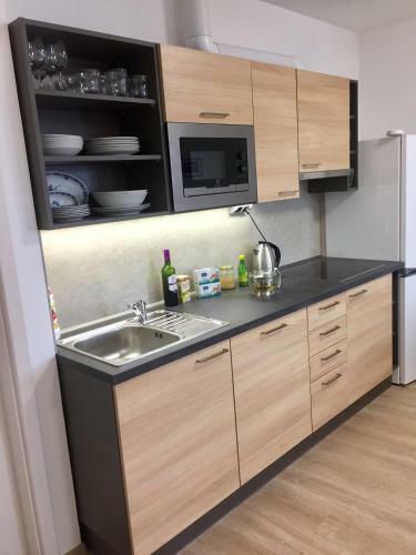 Apartm�n "u N�s Doma" V Chat? Alfa ?ern� D?l