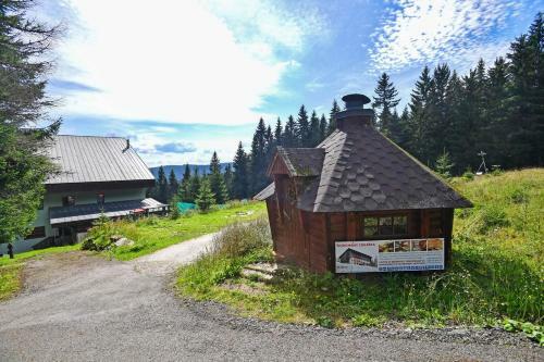 Horsk� Apartm�n Cihl�?ka