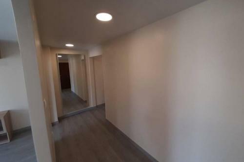 Apartamento Modern Huge Appartement, Just 100 M From The Beach