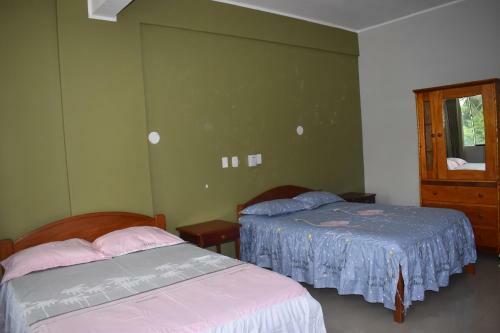Hostal Hospedaje Samaniego