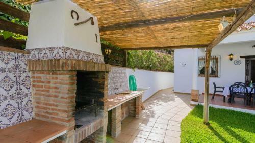 Chalet Los Almendrales Sayalonga By Ruralidays