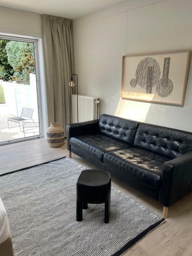 Unique Luxury Apartment With Cosy Garden!