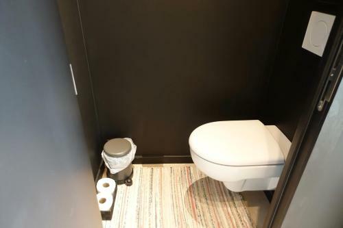 3 Room Luxury Design Apartment