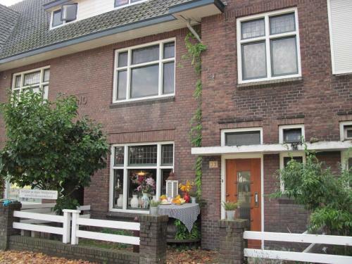 Bed & Breakfast B & B Pottery