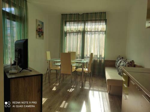 Apartamento Kostovi Aivazovski Park 2