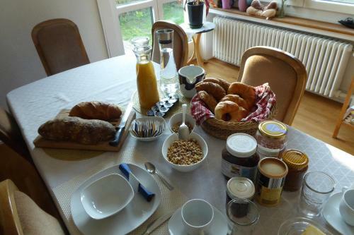 Hostal Guntli?s Family Guesthouse