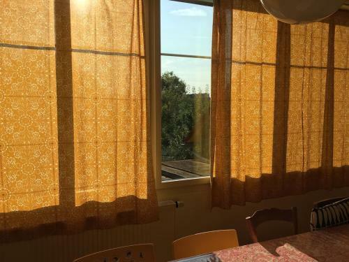 Apartamento Spacious 3 Room House With Garden