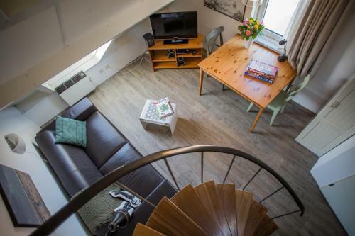 Aparthotel Terschelling Hotel Tjermel�n