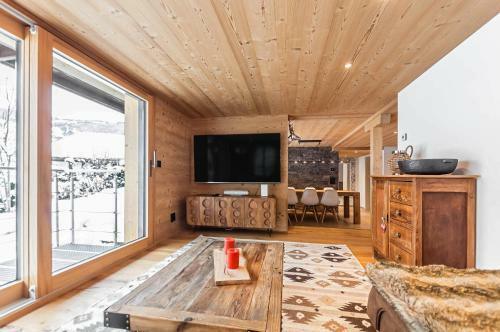 Chic Alpine Apartment For 5 - Perfect For Skiers