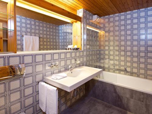 Apartamentos Schweizerhof Ferienwohnungen Lenzerheide 4