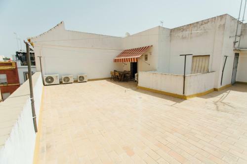Apartamento Idilico �tico En Triana-3bd+1bth