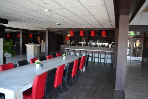 Watersport Hostel Oer't Hout