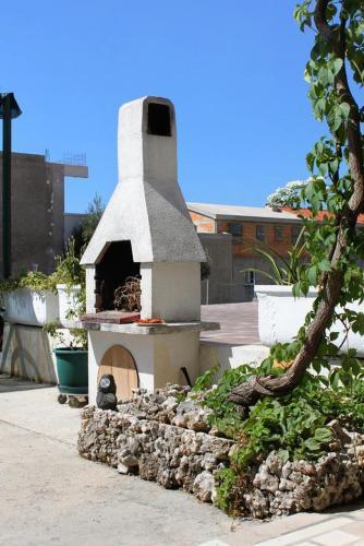 Apartments With A Parking Space Makarska - 9129