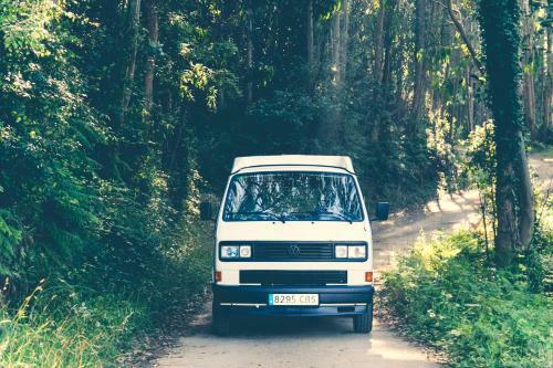 Gem�tlicher Volkswagen T3 Van In Nordspanien