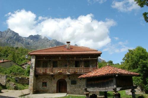 Hotel La Casa Vieja En Valde�n