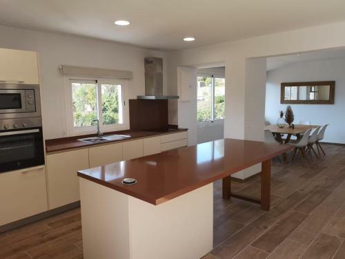Penthouse Overlooking Soller With Garden & Terrace