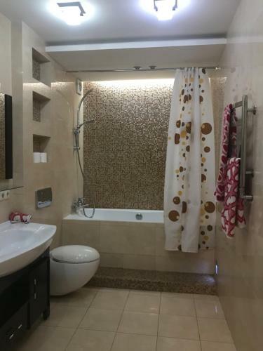 Cozy 2 Bedroom Apartment On Machtova