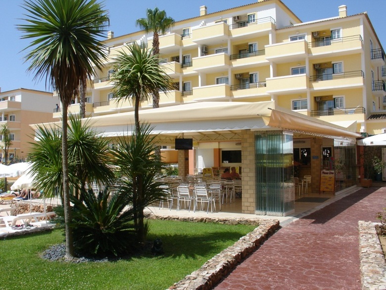 Aparthotel Vitor's Plaza