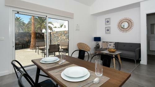 Apartments Seacoast Teguise