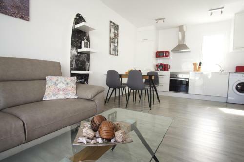 Apartment Cucharas Beach - Piscina - Beach 2 Min. - AC - Wifi
