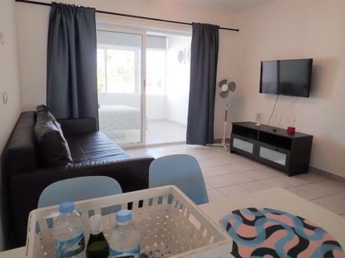 Apartamento En Playa Roca Primer Linea De Mar (05)