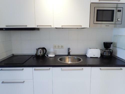 Apartamento En Playa Roca Primer Linea De Mar (05)