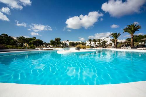 Los Molinos Holidays. 2 Bedrooms Apartment