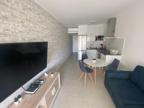 Apartamento Piso Tranquilo,piscina Comunitaria.zona Tur�stica