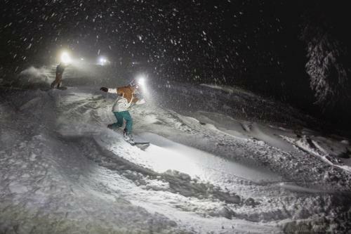 Hotel Base Camp Pilsko - Freeride Splitboard Snowkite