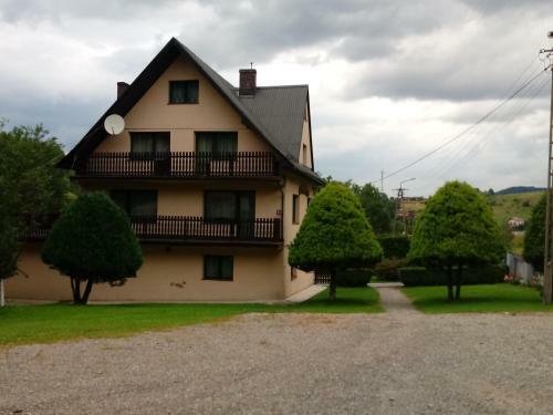 Agroturismo Gazd�wka "pod Pstr?giem"