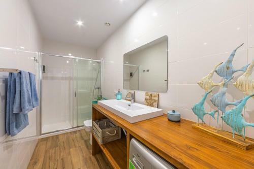Apartamento Con Jardin Privado - Simplytarifa