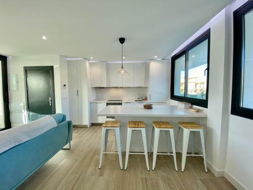 Apartamento Tarifa Cozy House - Modern, Pool, Parking, Wifi,