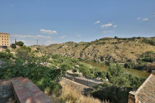 Apartamento La Casa Del Lir�n By Toledo Ap
