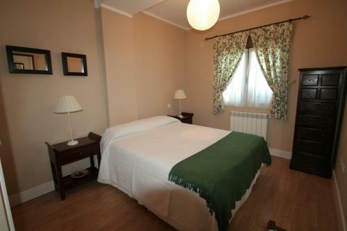 Apartamento En Complejo Residencial Con Piscina