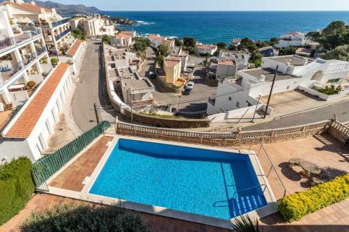 Fener de Dalt 87 Bonito Apartamento Con Terraza Y Barbacoa