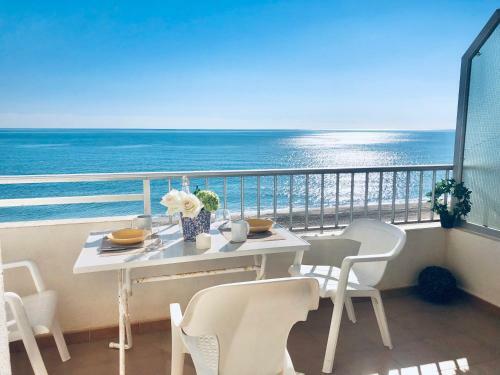 Apartamento Primera Linea De Playa Ancora