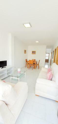 Sea View Holiday Apartment Lamata