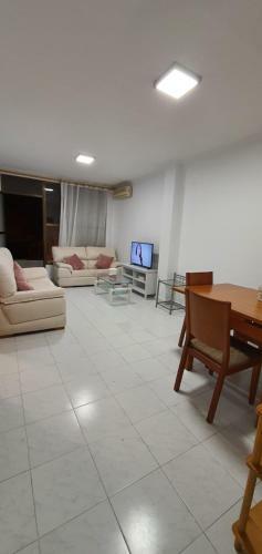 Sea View Holiday Apartment Lamata