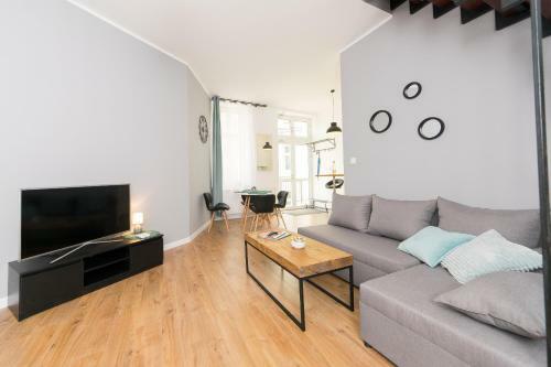 Blue Apartment Old Town Air Condition P4you Pl