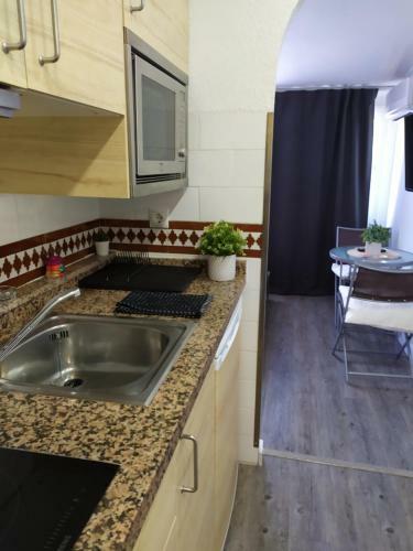 Apartamento San Antonio Carihuela Aptos. Sun & Beach