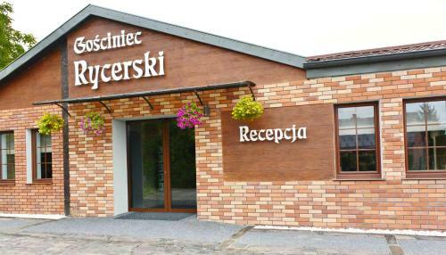 Bed & Breakfast Go?ciniec Rycerski