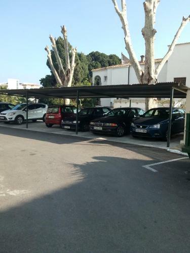 Apartamentos Caravane (carihuela Park)